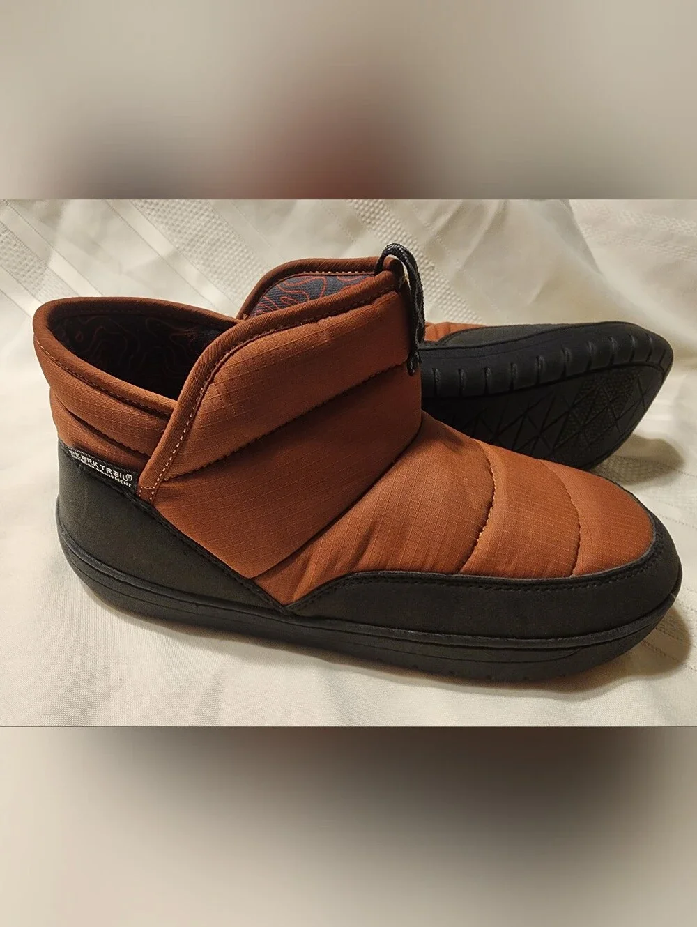 Ozark Trail Men's Slip-On Boot in Rust and Black